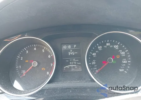 2016 Volkswagen Jetta 1.8T Sport z USA, uszkodzony, nr VIN 3VWD17AJ4GM376395